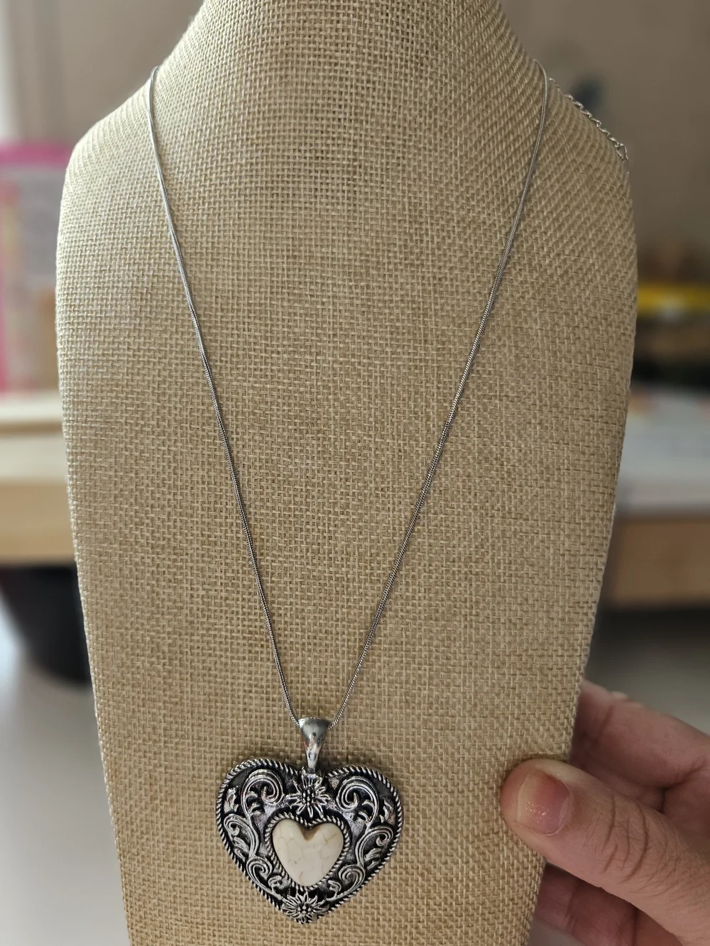 paparazzi Silver-Tone Heart Pendant Necklace with Cream Inset